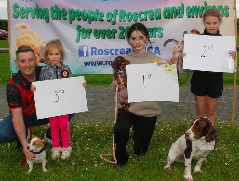 Class 1 - 1st  - Sofie Delaney & Willow  2nd - Holly Oxley & Jerry  3rd - Richard Brosnan & Mia (Photo PJ Wright)