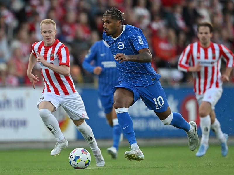 The former Leeds favourite missed Sunday's defeat to Chelsea due to a minor, unspecified issue. But Hurzeler gave him a better chance of making the squad than Hinshelwood, suggesting he's not too far from a return which could come this weekend.