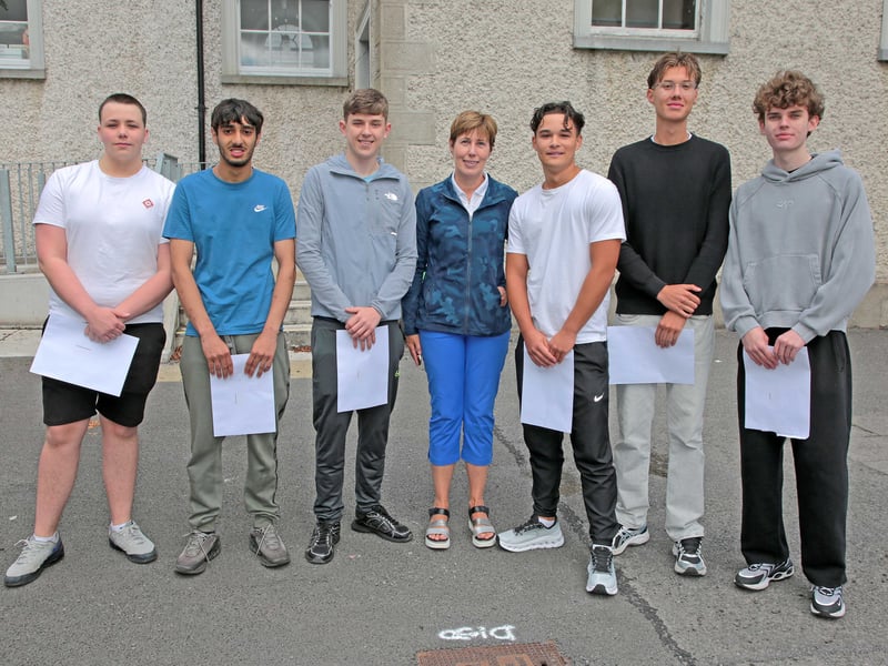 Students Alexander Bronikowski, Abdul Rehman, Deivids Jonuss, Regina Laffan, Adrian Prozdzynski, Martin Rdznek, and Alan Dejko