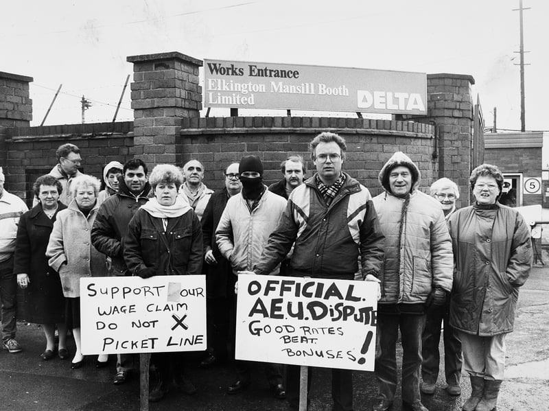 Members of the Amalgamated Engineering Union gather outside the Elkington Mansill Booth factory in Goscote Lane during a strike over pay in January 1989. The picket line became a familiar sight as workers stood together in support of their claim. Do you remember the dispute, or seeing picket lines around Walsall at the time?
