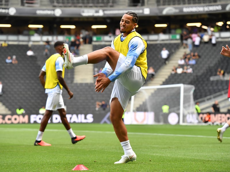 Sam Nombe #9