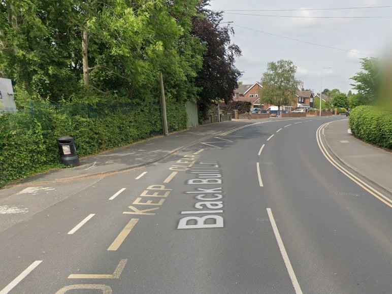 What: Temporary traffic lights
Why: 1x Short sided disconnection of old lead supply and replace with new water connection (United Utilities Water)
When: Sep 6- Sep 7