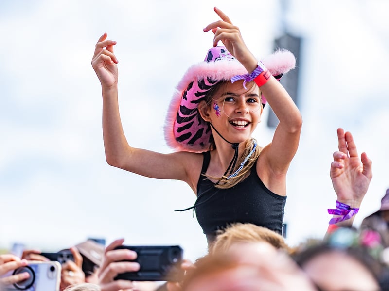 Crowds watching Rudimental on the first day of Victorious Festival 2026. 


Picture: Marcin Jedrysiak