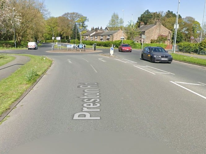 What: Temporary traffic lights
Why: GANG TO REPLACE MANHOLE FRAME AND COVER IN CARRIAGEWAY WITH PERMANENT REINSTATEMENT (United Utilities Water)
When: Sep 2- Sep 3