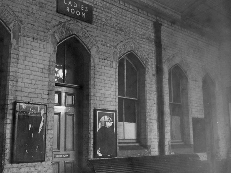 Here's the South Shields station in a view from December 1969. Tell us if you remember it from back then.
