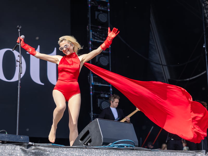 Pixie Lott on the Common Stage on Friday, August 28. 


Picture: Marcin Jedrysiak