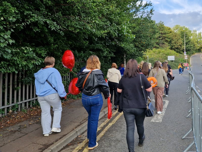 Crowds descended on Murrayfield carrying red heart balloons.