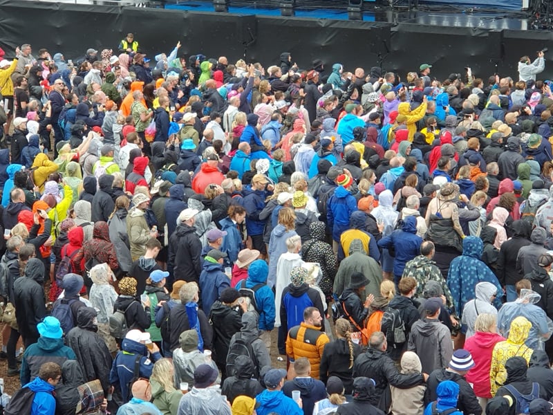 Crowds watching Lottery Winners on Common Stage on Saturday, August 29. 
