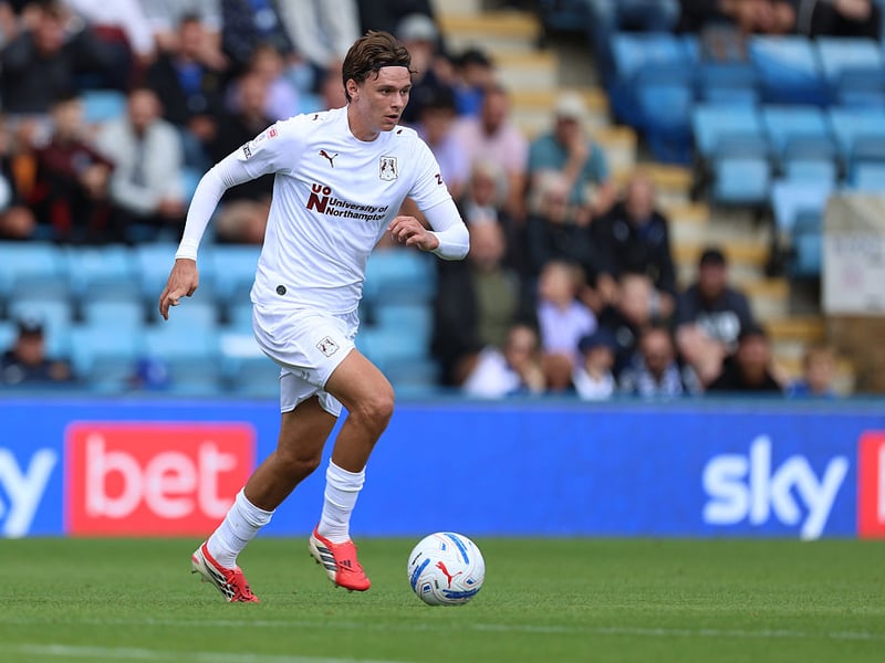 In the reverse to Fornah, he was initially alongside Evans but then pushed further forward. Some nice touches and flashes of his obvious technical quality, but not a really the type of game for players of his ilk to thrive. A decent full debut though... 6