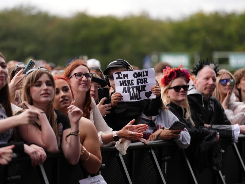 Festivalgoers during a performance by Arthur Hill on the Grid stage