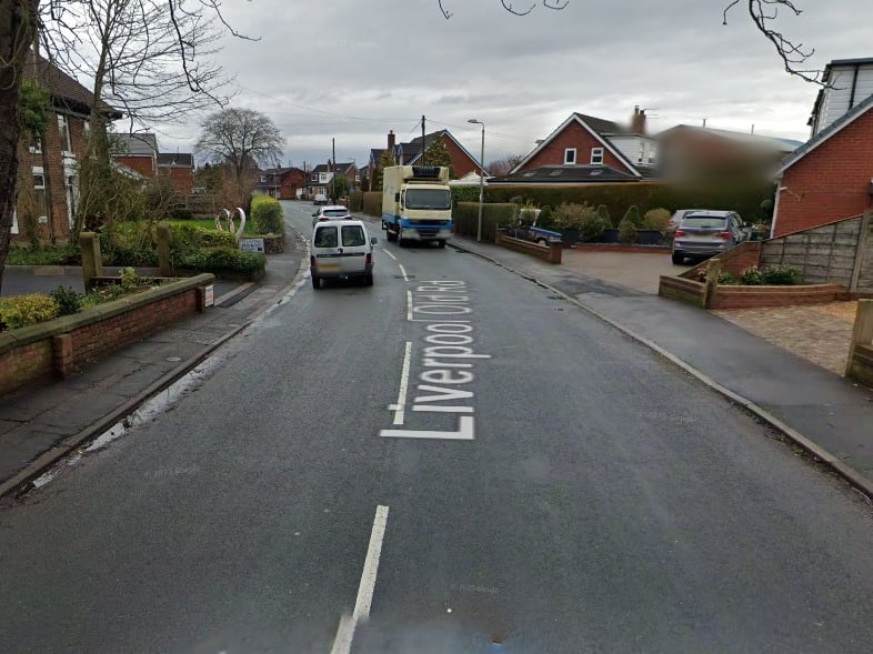 What: Temporary traffic lights
Why: trial hole and camera to find full route of 63mm PE main under building and disconnect in the cway at the main (Cadent)
When: Sep 1- Sep 5