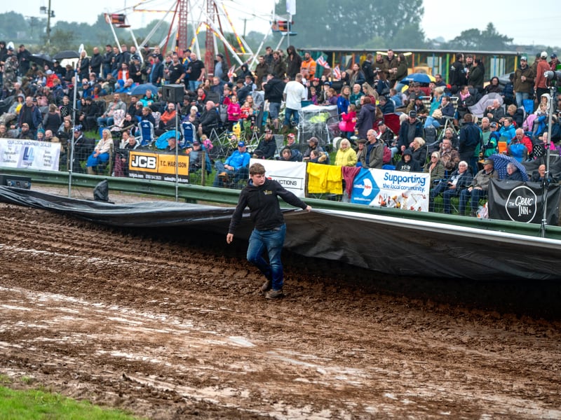 Saturday night at the Great Eccleston Tractor Pulling Competition