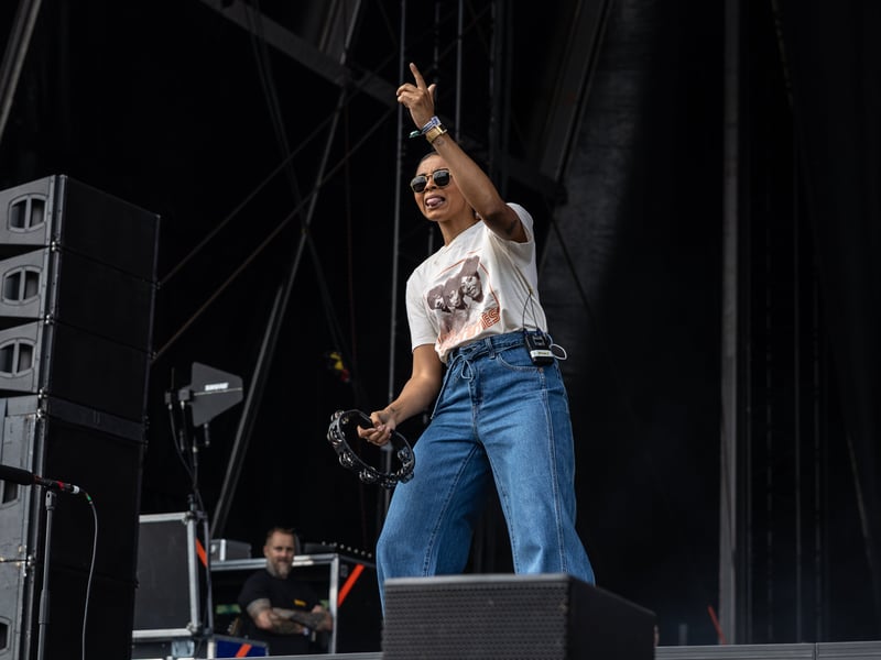 Brooke Combe on the Common Stage