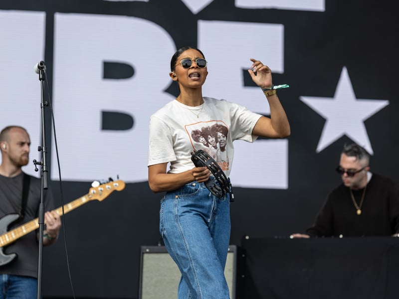 Brooke Combe on the Common Stage