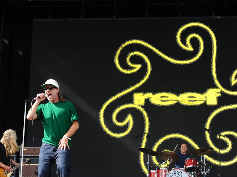 Reef performing on the Common Stage.