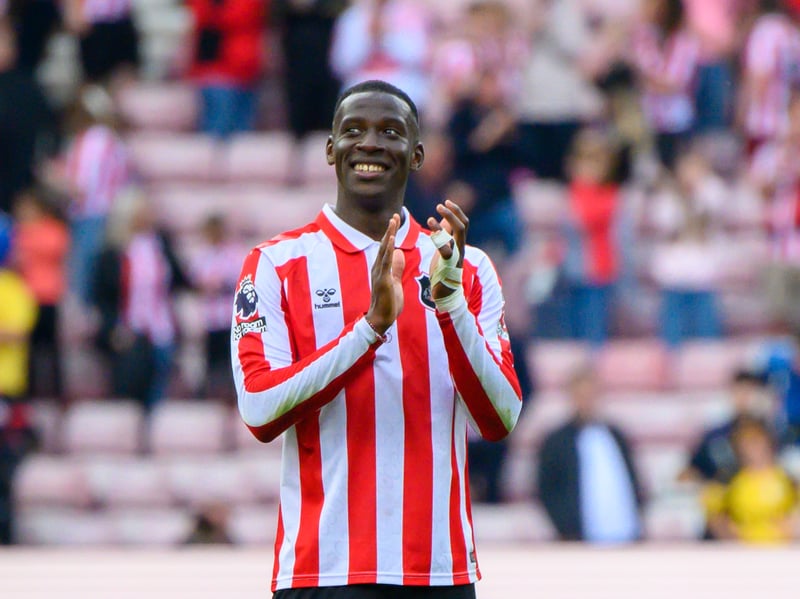 Stopped a dangerous Brentford counter-attack towards the end of the first half through excellent positional awareness and athleticism. Did not get forward and overlap as often as he would have liked. 6