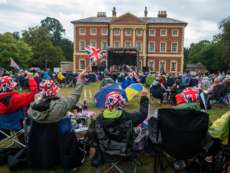 Lytham Proms - the crowd enjoying themselves