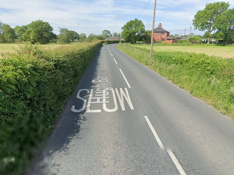 What: Temporary traffic lights
Why: LONGTON V9115 - PON Gigabit 1455263 - Cable jointing and splicing to complete BT Spine works in carriageway and verge (BT)
When: Aug 31- Sep 3