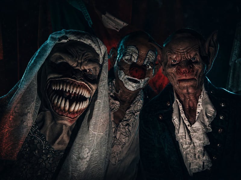 Celebrating 15 years of terror, West Yorkshire’s premier scream park features a single continuous route through multiple themed walk-through mazes, haunted houses, and scare zones packed with live actors and special effects 🎃 Hell Lane, Off Black Road, Wakefield, West Yorkshire