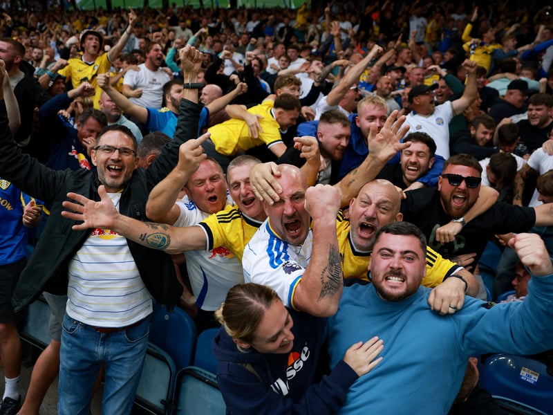 Leeds United fans vs Brentford