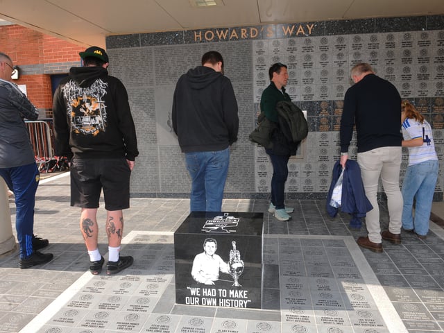 Leeds United v Brentford Premier League sun 30-08-2026 pic Steve RidingHoward;s Way next to the East Stand entrance
