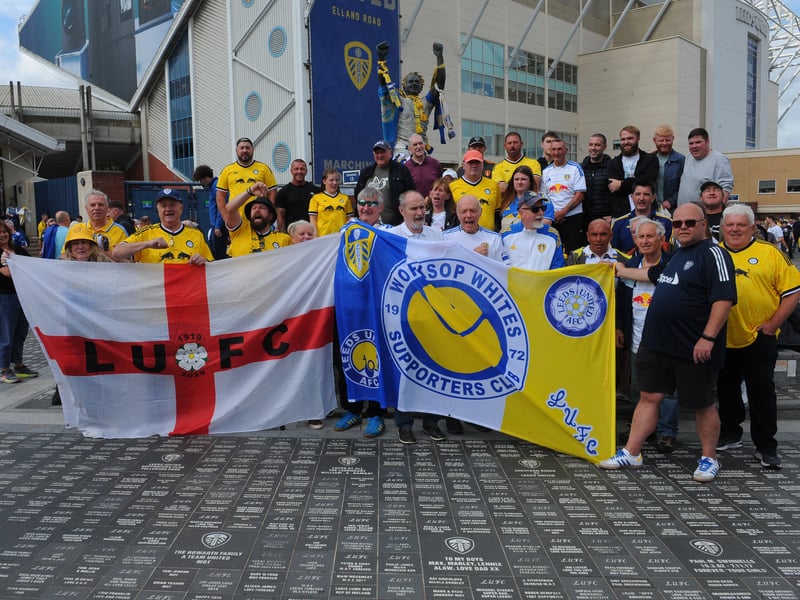 Leeds United v Brentford Premier League sun 30-08-2026 pic Steve RidingWorksop and District Branch Leeds United Suipporters Club  who laid items for their member Ian Burdill who died
