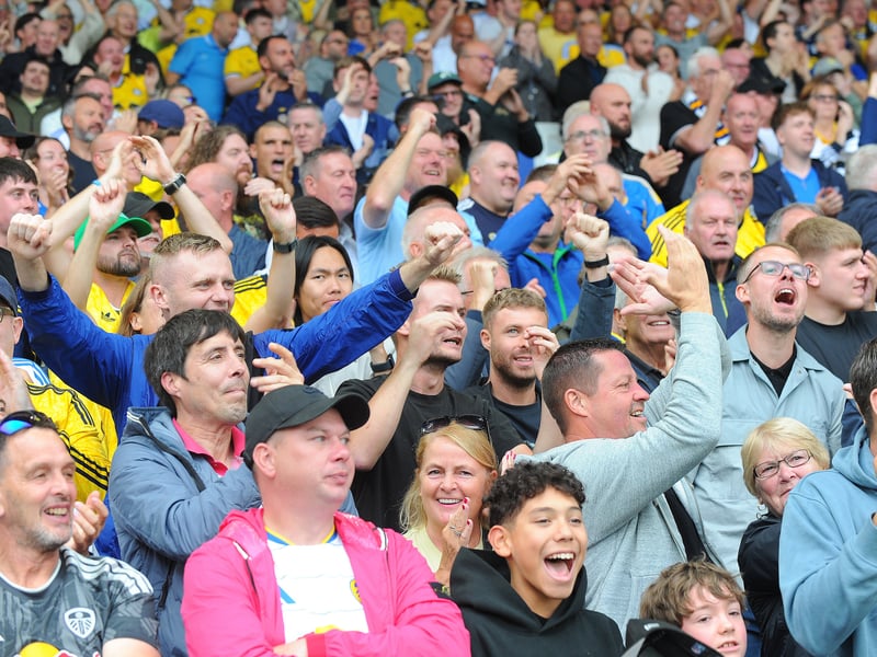Leeds United v Brentford Premier League sun 30-08-2026 pic Steve RidingFans