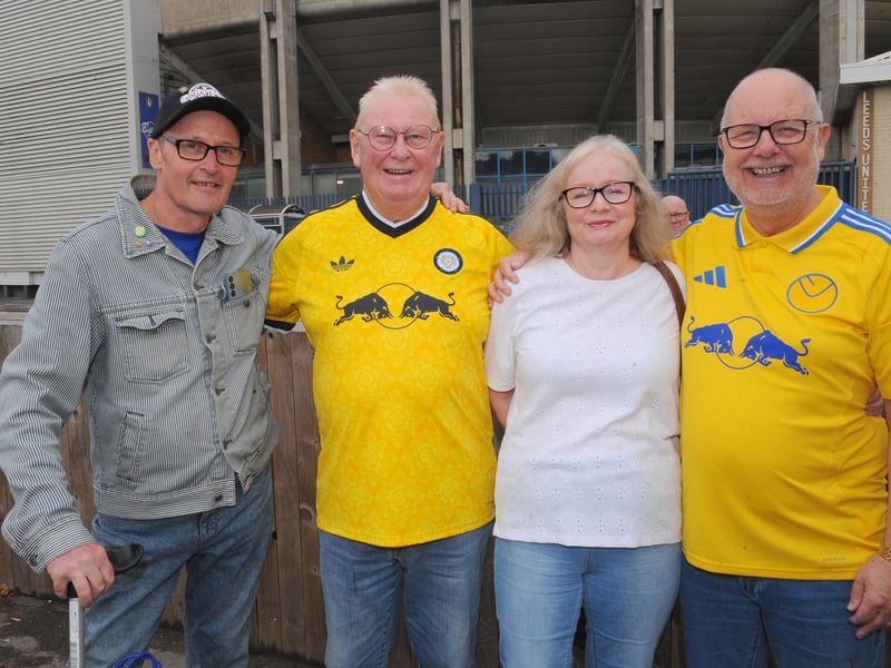 Leeds United v Brentford Premier League sun 30-08-2026 pic Steve RidingMartin Webb of Swindon, Rob James of Cardiff, Inger-Torill and Erik Thamassen of Norway 