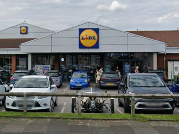 Lidl
5 stars
21 July
Retailers - supermarkets/hypermarkets
4 Anchorsholme Lane West
Blackpool
FY5 1LY