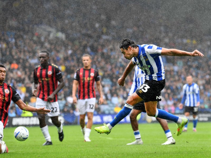Mature performance. Made smart decisions, got a foot in, made interceptions and blocks. Used his body well.