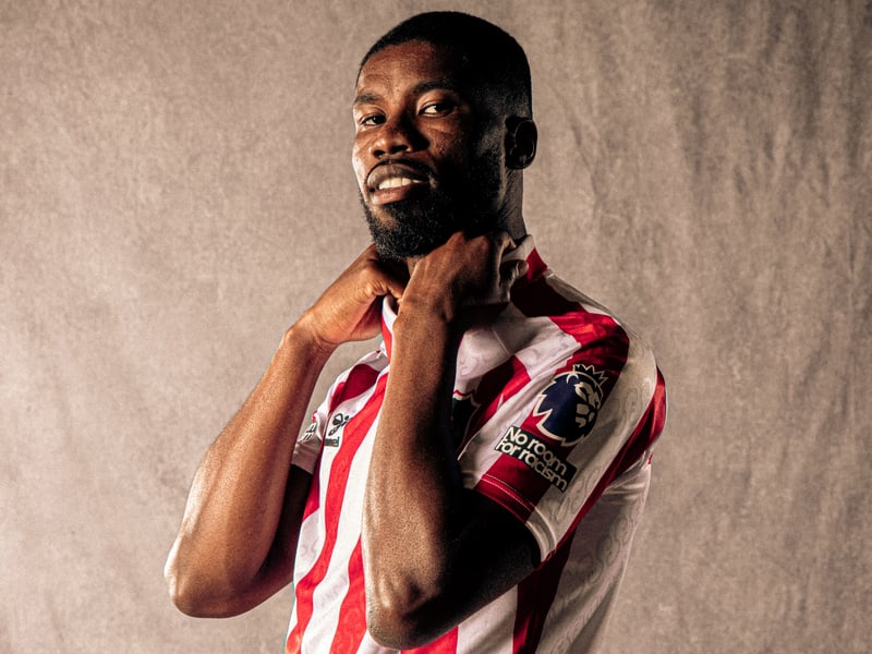 Slotted into the heart of Sunderland’s defence and did not look like a player who had only met his new teammates last week. A competent debut and demonstrated the value of his tremendous long throw, although he was beaten for pace on a couple of occasions after the break. 7