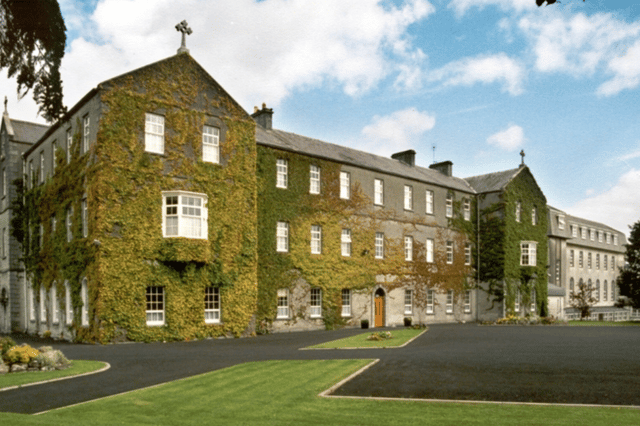 St Jarlath's College