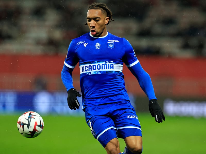Auxerre - Bolton Wanderers (Loan).