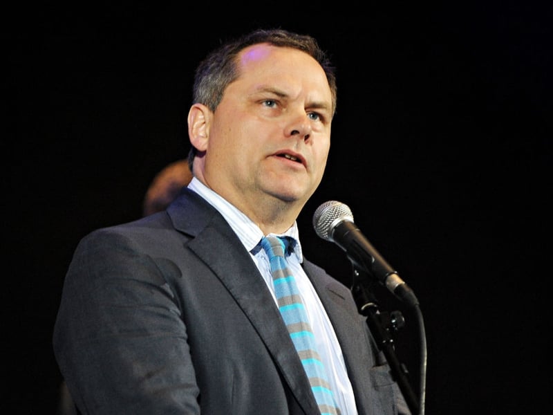 Famous for his deadpan style, Jack Dee will be a tough nut to crack on Last One Laughing. A hugely successful British comedian, Dee starred and wrote sitcom 'Lead Balloon', hosts panel show ' I'm Sorry I Haven't a Clue' and was a team captain on 'Shooting Stars'.