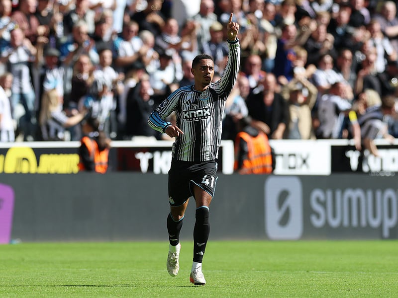 A calm finish for the equaliser. Always showed for the ball.