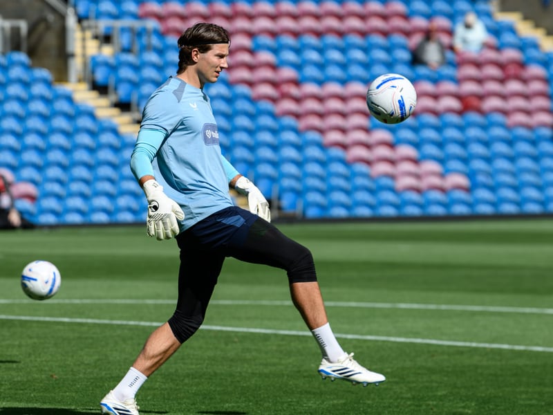 The German is badly in need of a good game, otherwise we'll begin to hear calls for backup keeper Gregoire Coudert to get his shot. A clean sheet would be massive.