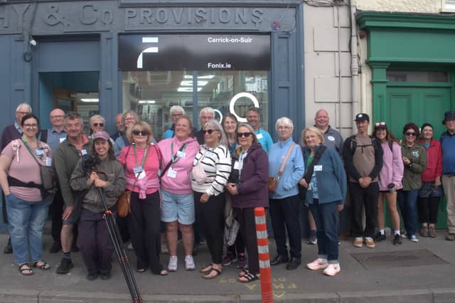 Visitors from Newfoundland during their walking tour of Carrick-on-Suir with local guide Walter
Power (2nd from left).