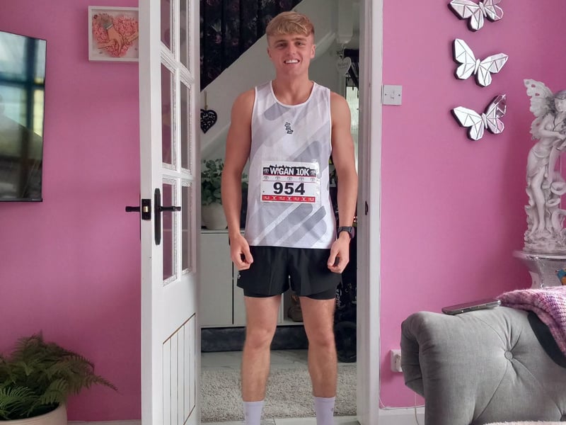 A Wigan runner before leaving for the race