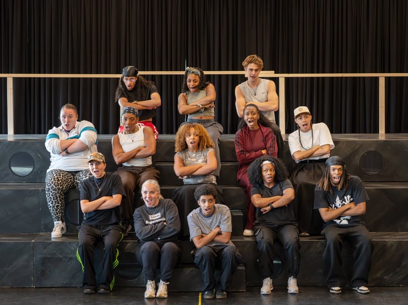 The rehearsals see the full cast get back into the motions of the show