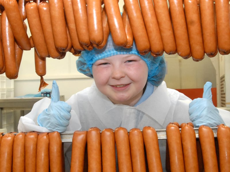 Carly Pounder wrote to Michael Dickson asking how Dicksons made their saveloys. It led to lots of the school pupils going along to find out more in 2013.