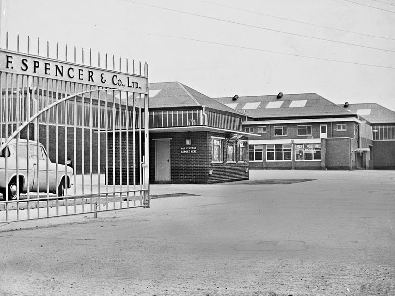 The smart new entrance gates, security lodge, and administrative offices of H F Spencer & Co, Ltd. stand ready at Fordhouses, Wolverhampton, in September 1962. Built to house a state-of-the-art steel service centre, the purpose-built depot was designed to process, store, and rapidly distribute steel strip and sheet to manufacturing firms right across the Midlands. The expansion marked another significant investment in Wolverhampton’s post-war industrial infrastructure, helping to keep local factories supplied during the height of the 1960s manufacturing boom. Do you remember the H F Spencer steel depot or working around the Fordhouses industrial area back in the 1960s?