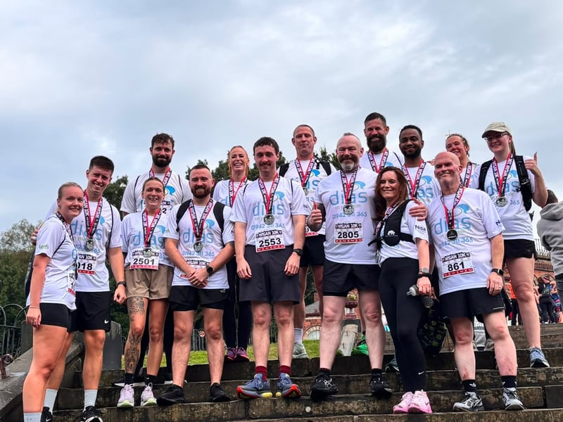 15 runners chose to run the Wigan 10k to support the domestic abuse charity Dias