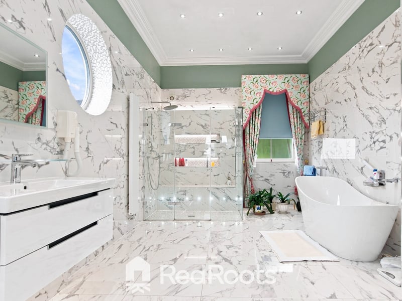 Period Detail & Views: Boasting high ceilings, decorative plaster arches, flock wall coverings, cast-iron fireplaces, and an en-suite porthole window framing views of St George’s Minster.