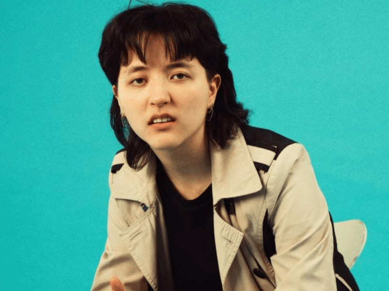Eli Yim blends theatre, live music, stand-up comedy, and original songs to explore mental health with raw honesty and dark humour. 😂 Carriageworks Theatre