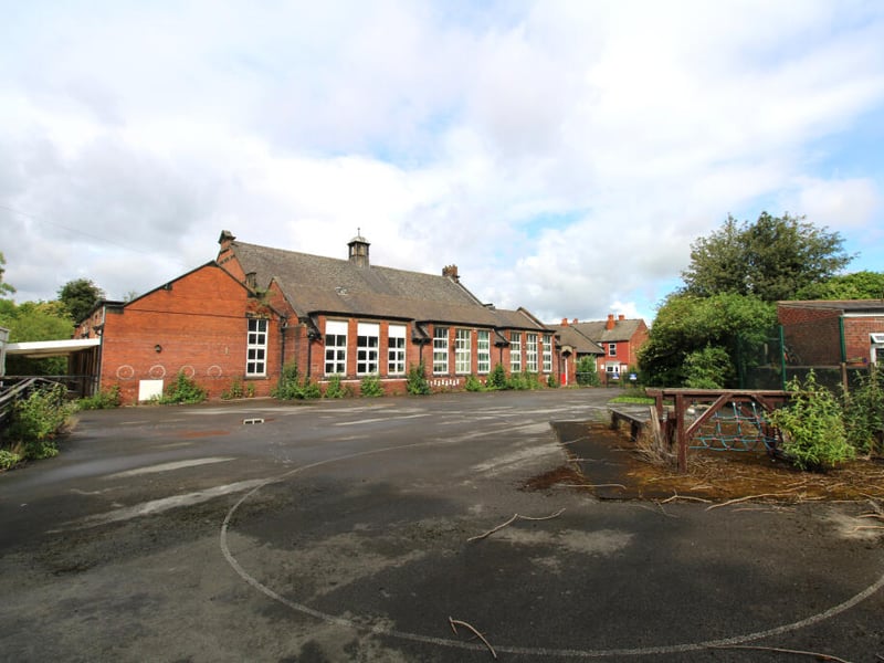 Eerie photos show the remains of Sheffield's former Tinsley Infant School, in Siemens Road, 12 years after it shut for good. The dilapidated site has come to market for £325,000.