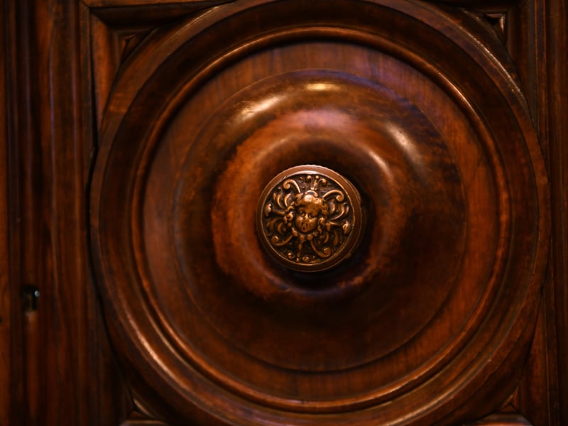 A finely detailed door knob