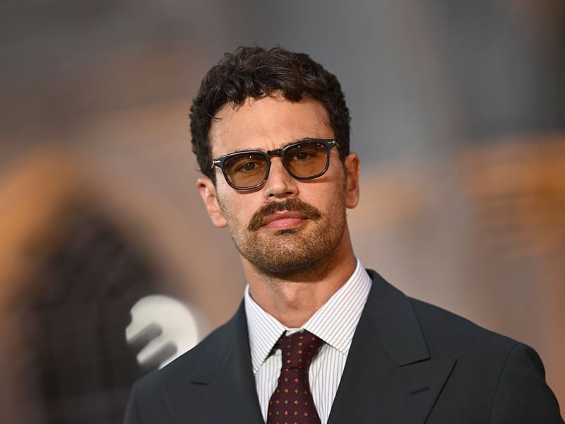 Another former favourite who has seen his odds drift out then firm up, 'Divergent' series star Theo James is now a 10/1 shot for Bond...James Bond. Critically acclaimed for his performance in the television series 'The White Lotus', he also plays the lead role in Guy Ritchie's action comedy series 'The Gentlemen'.