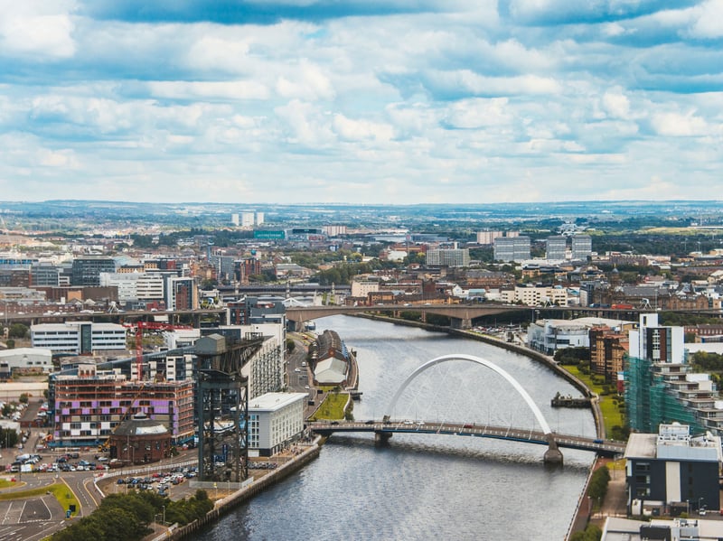 Glasgow is the city in Scotland that fines drivers most when it comes to bus lanes/gates - a total of
£1,699,474 between January and June this year.
