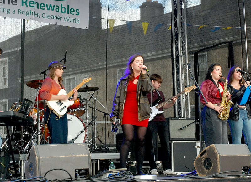 Thurles band The Grapevine entertaining the crowd in Roscrea. Photo: PJ Wright