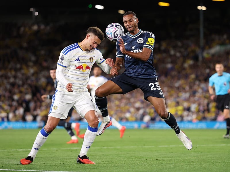 Murphy was bad as he was against Millwall last week. Doesn’t have any confidence or conviction about him at the moment.